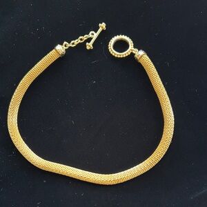 Elegant Gold Mesh choker